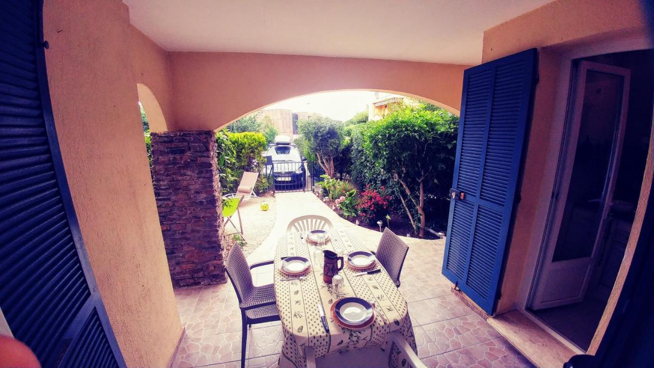 Pleasant T3 With Garden: Centrally Located Near Beaches Apartment *