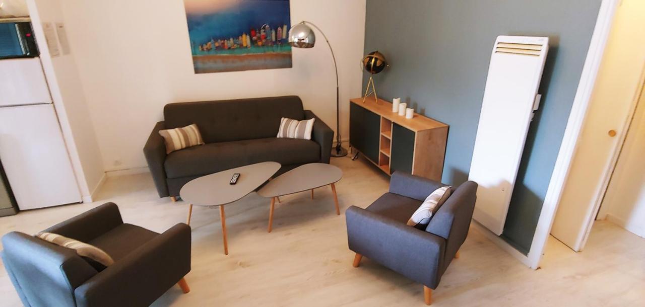 Pleasant T3 With Garden: Centrally Located Near Beaches Cavalaire-sur-Mer