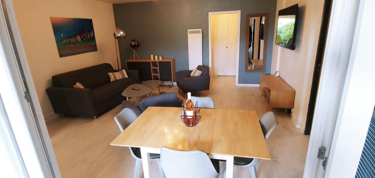 Pleasant T3 With Garden: Centrally Located Near Beaches * Cavalaire-sur-Mer